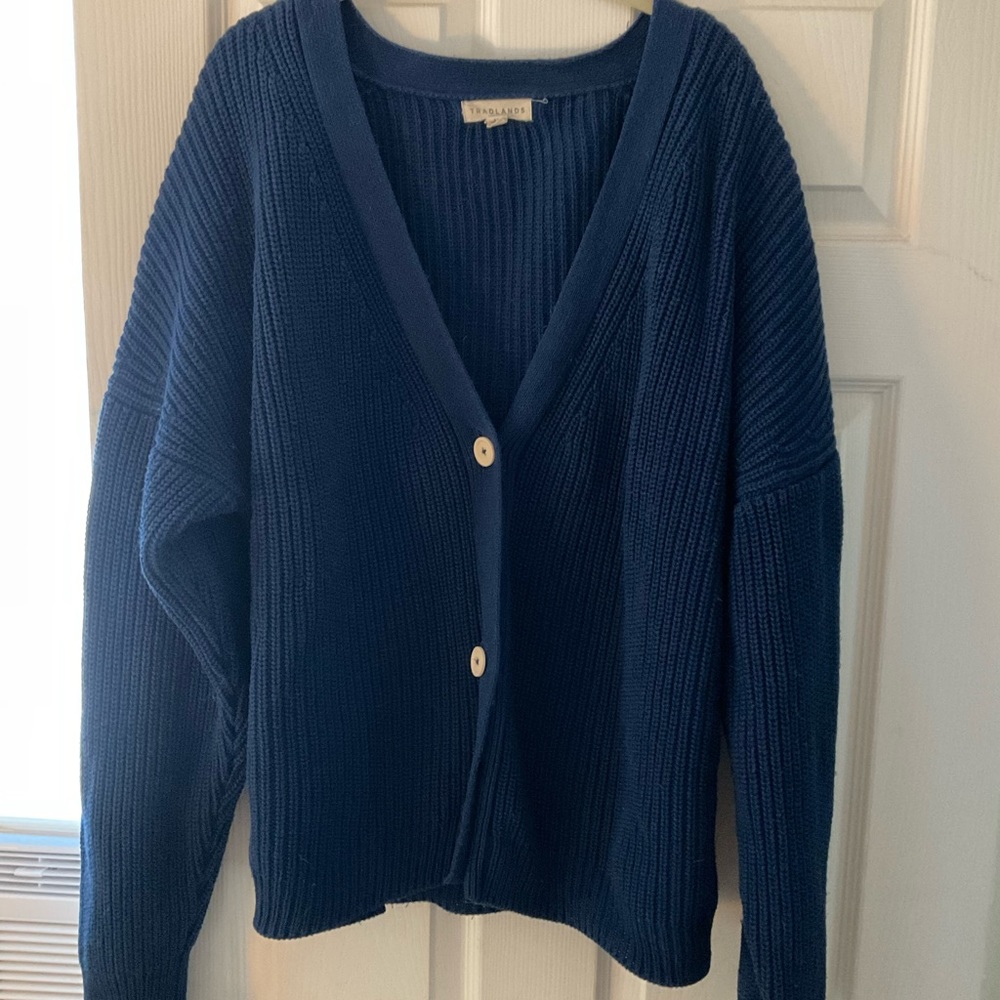Tradlands Shelter Cardigan in Navy